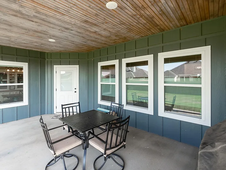 358 Blue Lake Dr — Photo 32