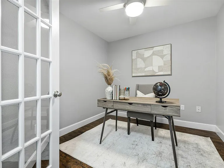 5503 Manor Rd — Photo 26