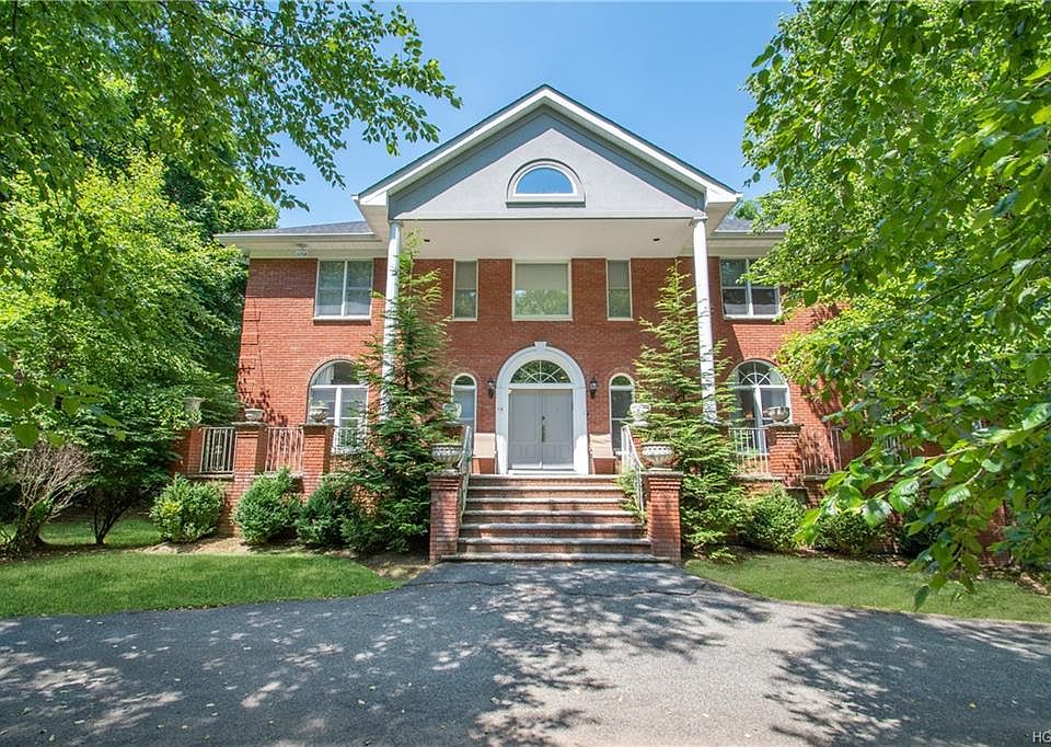 1st image of 5 Kupperman Ln