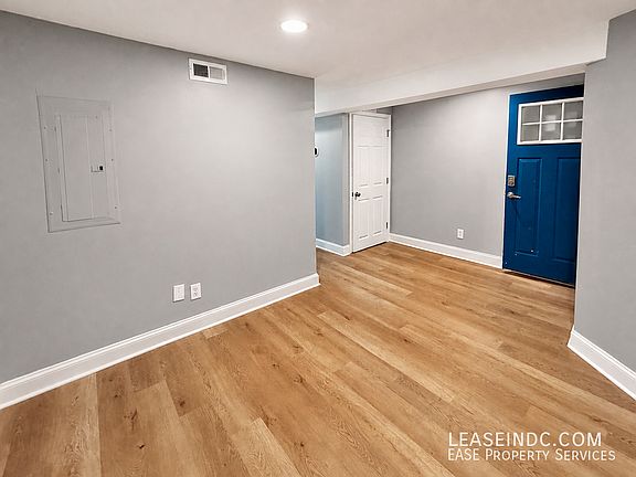 5th image of 3119 11th St NW Unit B