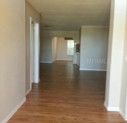 3rd image of 8083 Bayshore Dr