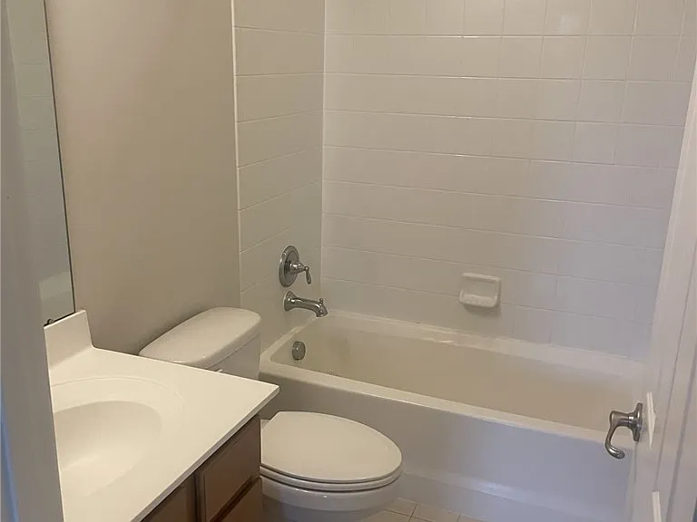 3434 Westham Ln — Photo 11