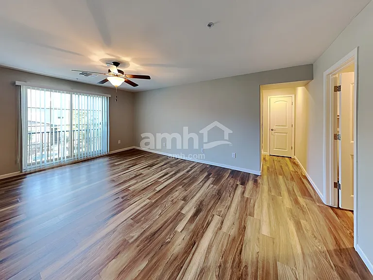 20701 W Stone Hill Rd — Photo 9