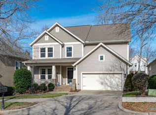 621 Ancient Oaks Dr, Holly Springs, NC 27540