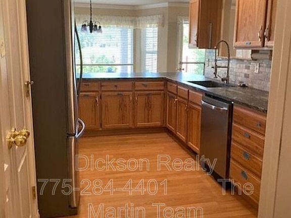 4th image of 752 Divot Dr