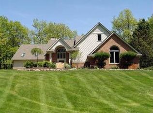 1357 Huntcliff, Brighton, MI
