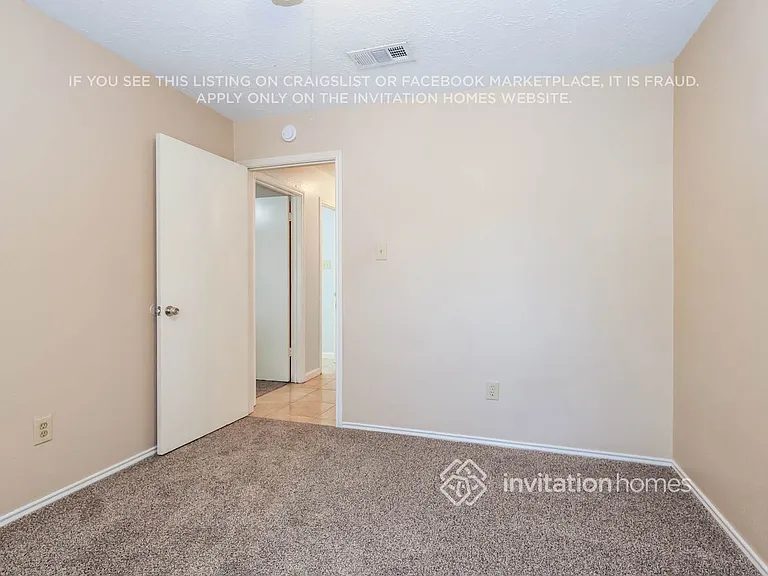 12010 Fork Creek Dr — Photo 14