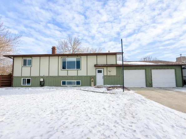 600 23rd Ave NW, Minot, ND 58703