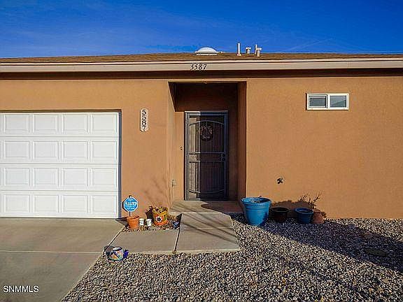 3rd image of 5587 Patagonia Dr