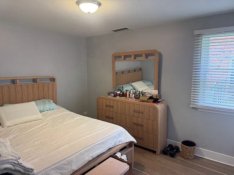 7733 Langdon St #1 — Photo 12