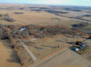 4500 E River Rd, Ridott, IL 61067