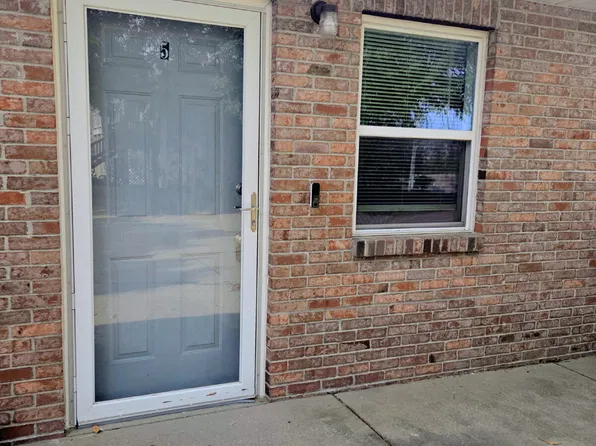 2504 Fairview Way APT 5, Perryville, MO 63775