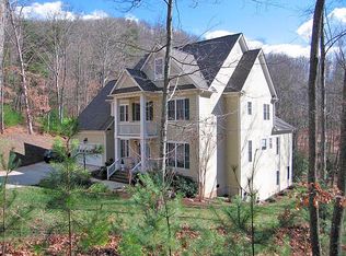 307 Yellowood Ln, Asheville, NC 28803