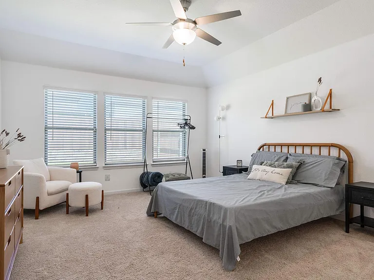 3324 Flatiron Dr — Photo 18
