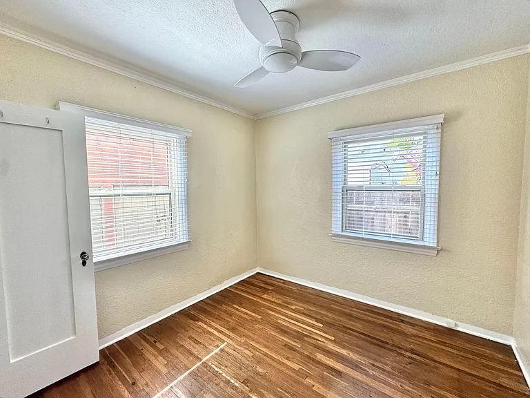 4480 Oregon St — Photo 11