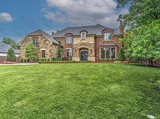 6516 NW Grand Blvd, Nichols Hills, OK 73116