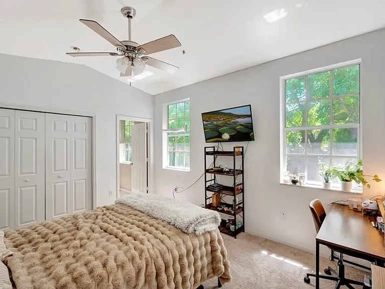3258 Tamara Dr #8 — Photo 10