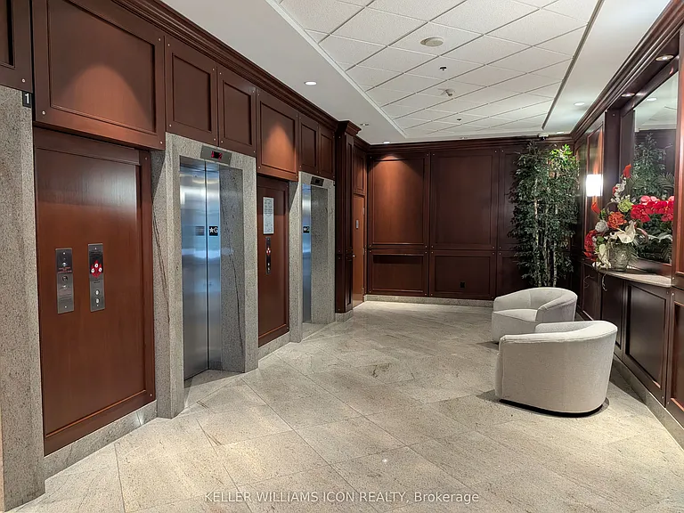 234 Rideau St #901 — Photo 2
