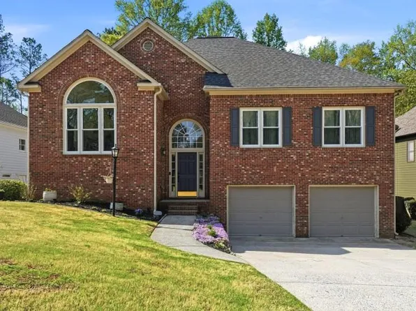 529 Battleview Dr, Smyrna, GA 30082