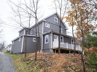 235 Spring Valley Rd, Jeannette, PA 15644