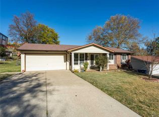 3523 Carriage Run Dr, Saint Charles, MO 63303