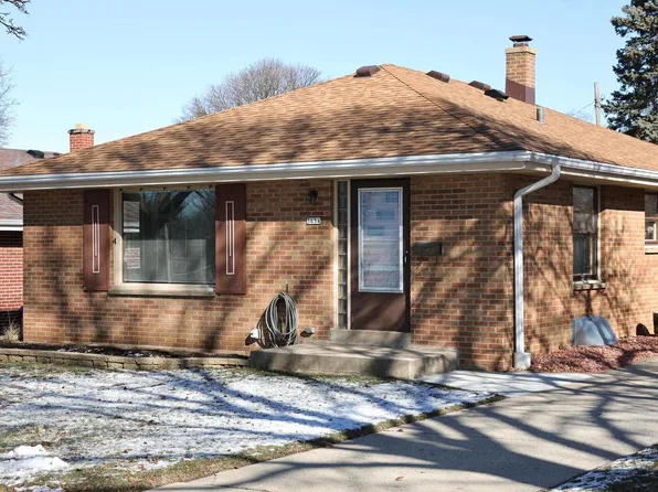 3654 South Quincy COURT, Milwaukee, WI 53207
