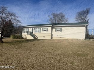 230 English St, Newport, TN 37821