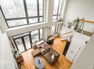 122 Vanderbilt Ave, Brooklyn, NY 11205