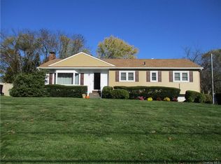 15 Estate Blvd, Newburgh, NY 12550