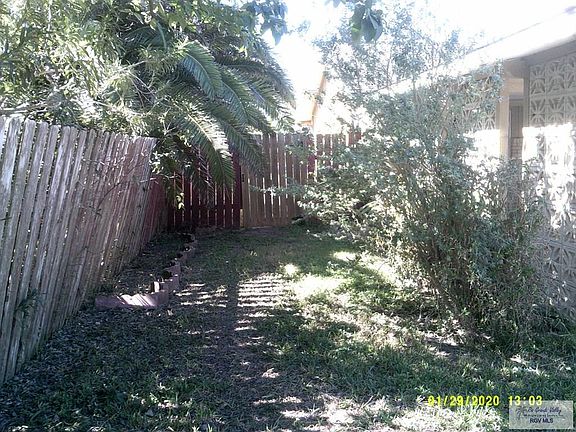 4th image of 602 N Mesquite St
