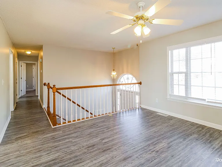 5540 Woodspring Dr — Photo 6