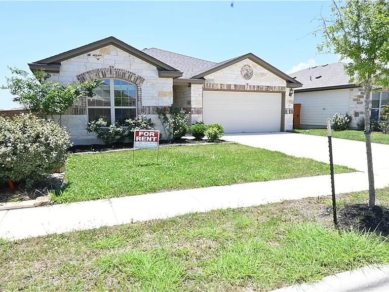 124 Gray Wolf Dr — Photo 3
