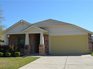 316 Landing Ln, Leander, TX 78641