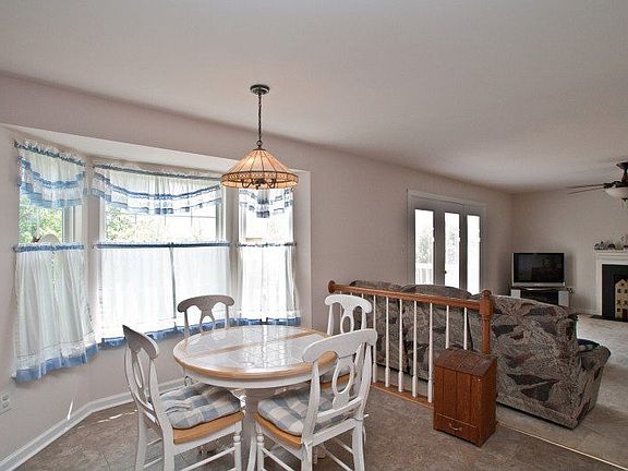 Breakfast Nook
