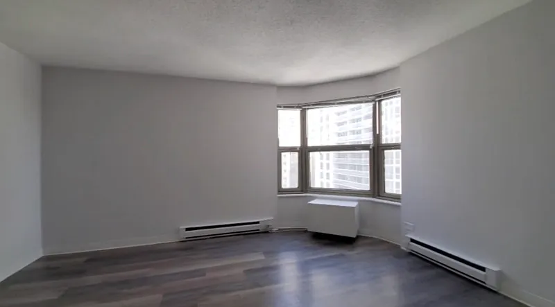 2 bed, 1.5 bath, 1018 sqft, $3,800 — Photo 4