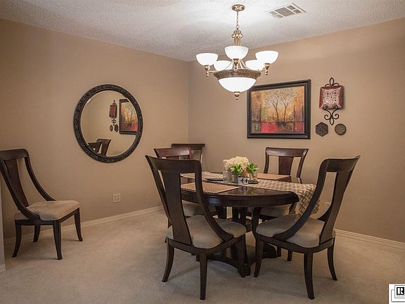 4th image of 1800 Woodhaven Dr Unit A