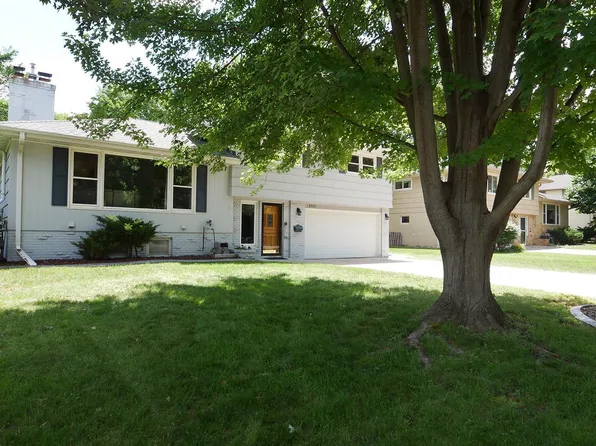 6521 Wilryan Ave, Edina, MN 55439