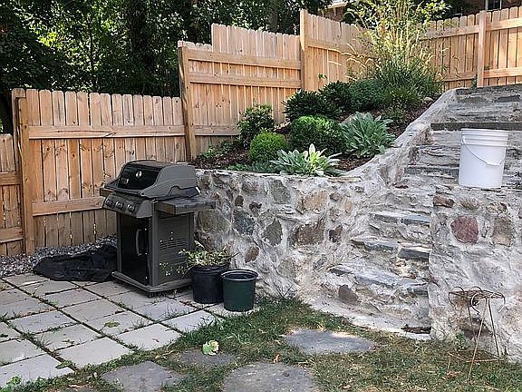 4th image of 47 S Miller St