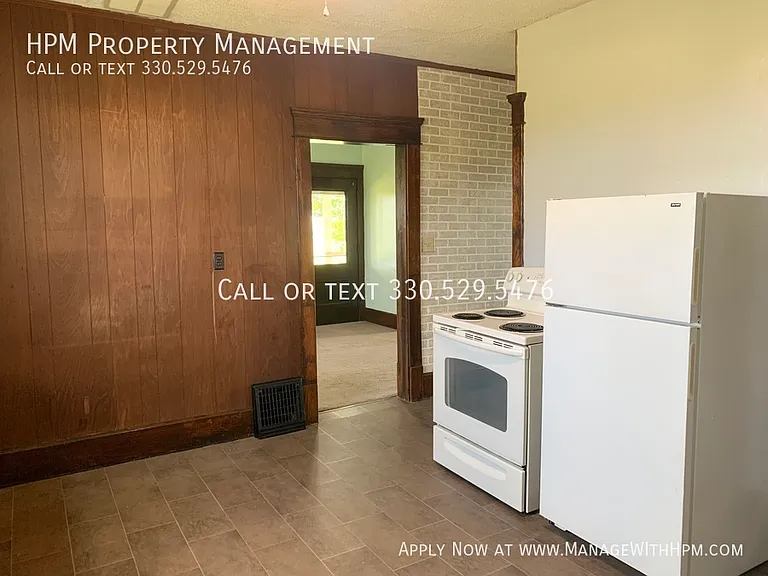 8450 State St NE — Photo 9