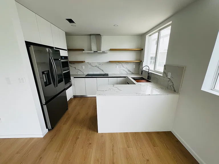 1985 Calais Dr #5 — Photo 5
