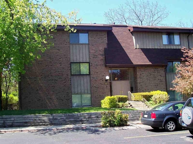 1st image of 1501 Marigold Way APT 301