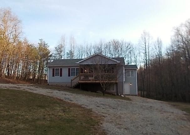 1st image of 1011 Autumn Hills Dr