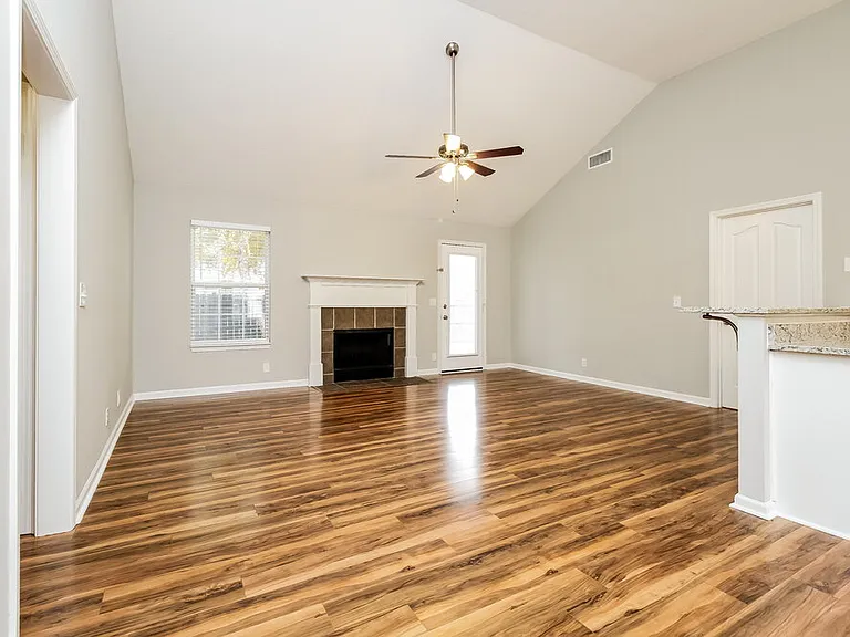 1339 Mac Duff Dr — Photo 3
