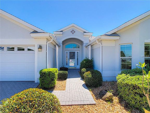 4th image of 17093 SE 76th Creekside Cir