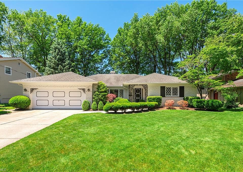 1st image of 3700 Chrisfield Dr