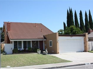 1320 S Pembrooke Ln, Anaheim, CA 92804