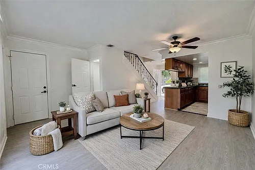 2558 Orange Ave Photo 1