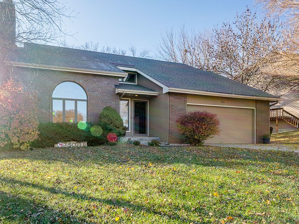 2 Car Attached Garage
