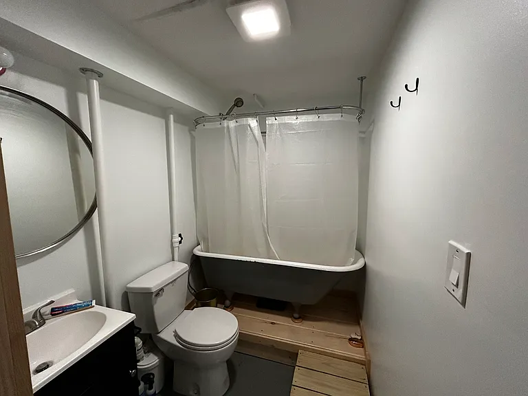 74 Montgomery St #74A — Photo 4