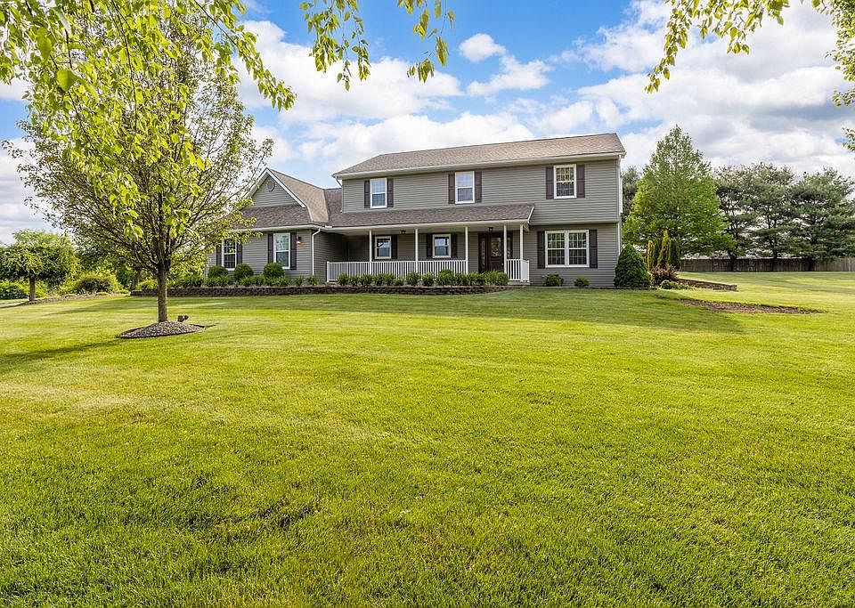 1st image of 115 Millie Ln